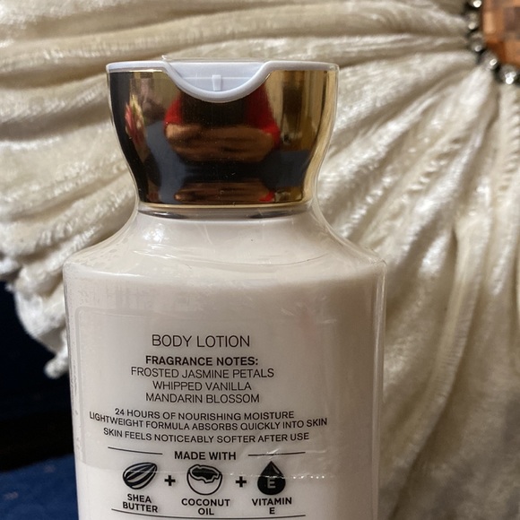 BATH & BODY WORKS SET. . . TWINKLING NIGHTS SCENT - Picture 6 of 6